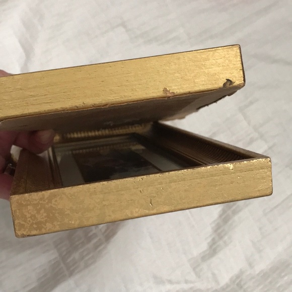 Monet & Renoir smallish prints matching frame set - Picture 7 of 8